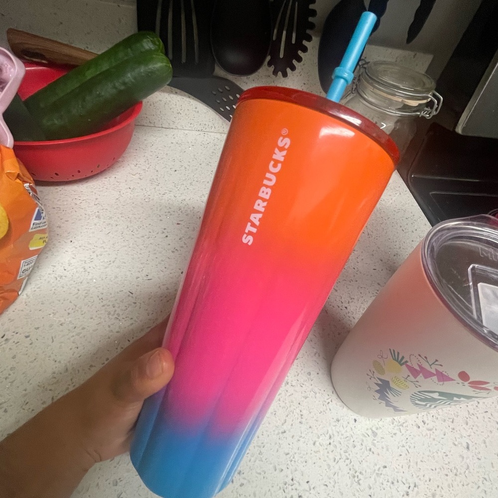 Starbucks, Tumblr cup